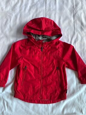 GAP Bright Red Hooded Rain Jacket Boys Size 3T Lightweight Coat